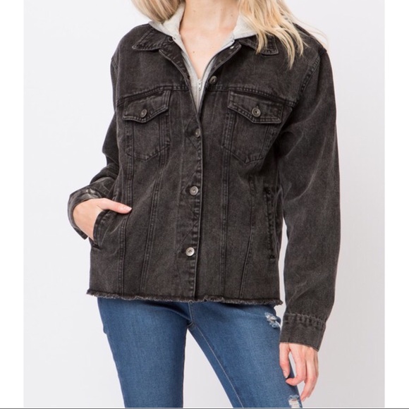 🆕🎉HP🎉5⭐️Fun Denim Jacket Hoodie - Picture 2 of 5